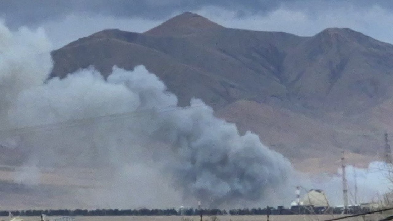 قصف إسرائيلي يستهدف مفاعل آراك النووي بإيران.. صور