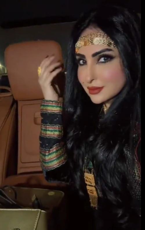 زينب العسكري تتألق بالزي الجنوبي.. فيديو