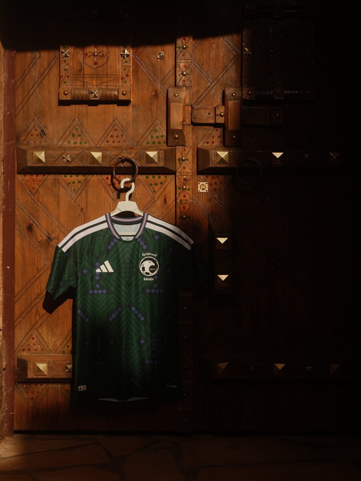 الاتحاد السعودي يكشف عن قميص الأخضر لمونديال 2026.. صور