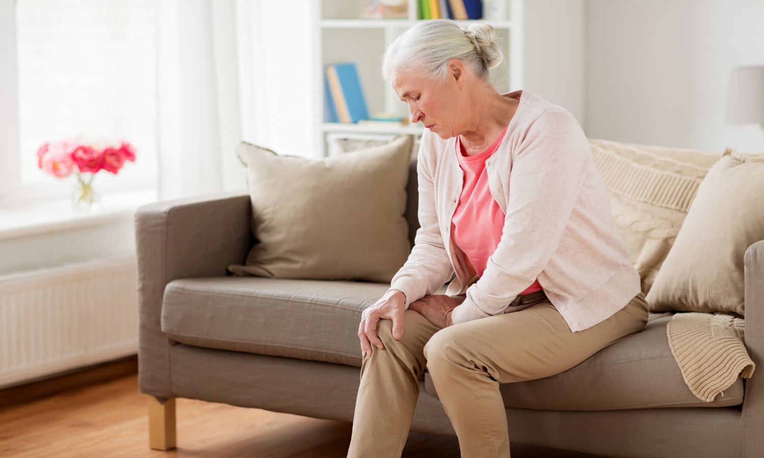 دراسة: الأغذية فائقة المعالجة تزيد خطر الإصابة بكسور عظام الورك