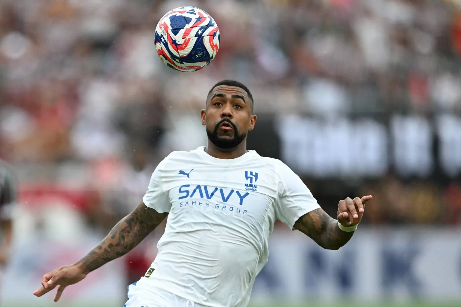 وكيل مالكوم ينفي انتقال اللاعب إلى كورينثيانز في الصيف