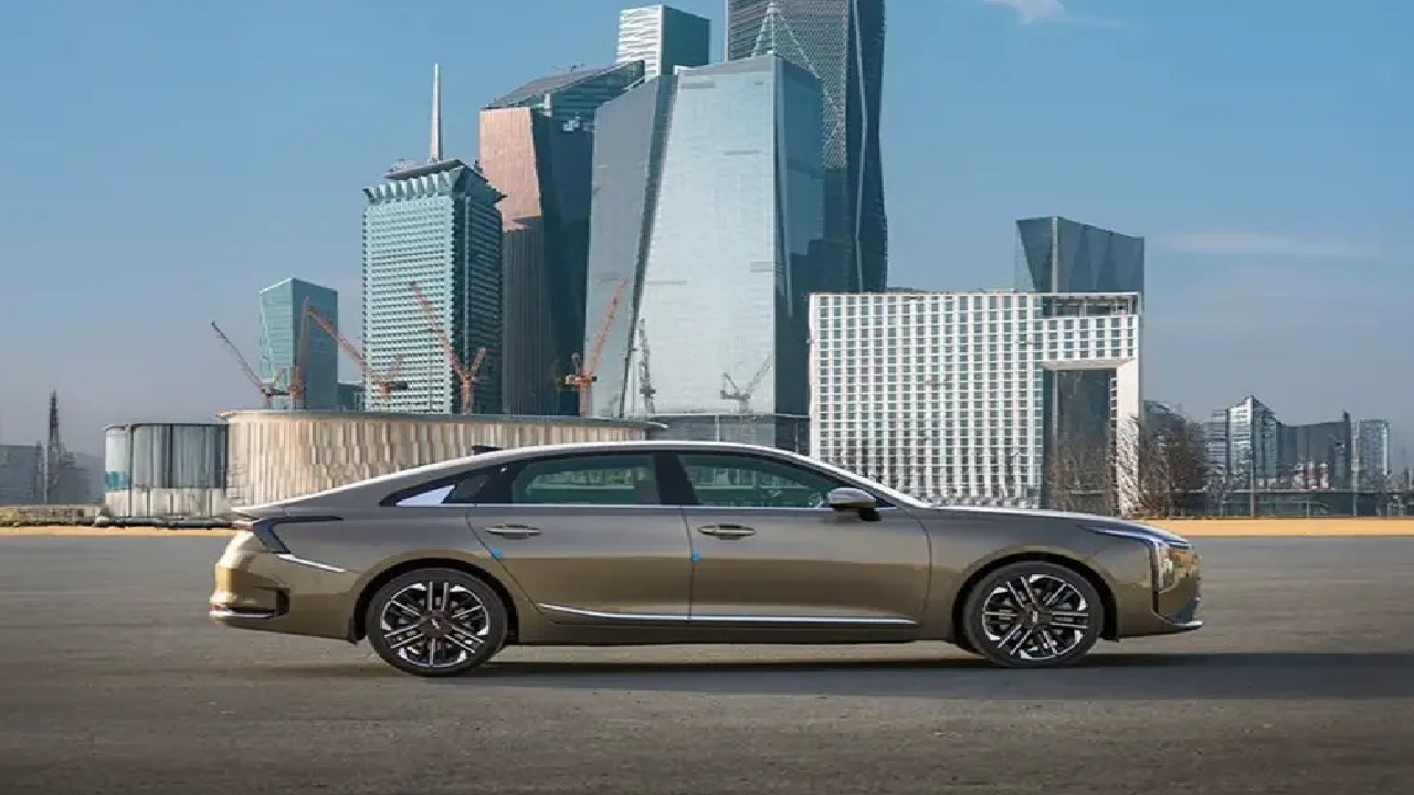 مواصفات مميزة بـ كيا K8 موديل 2026.. صور