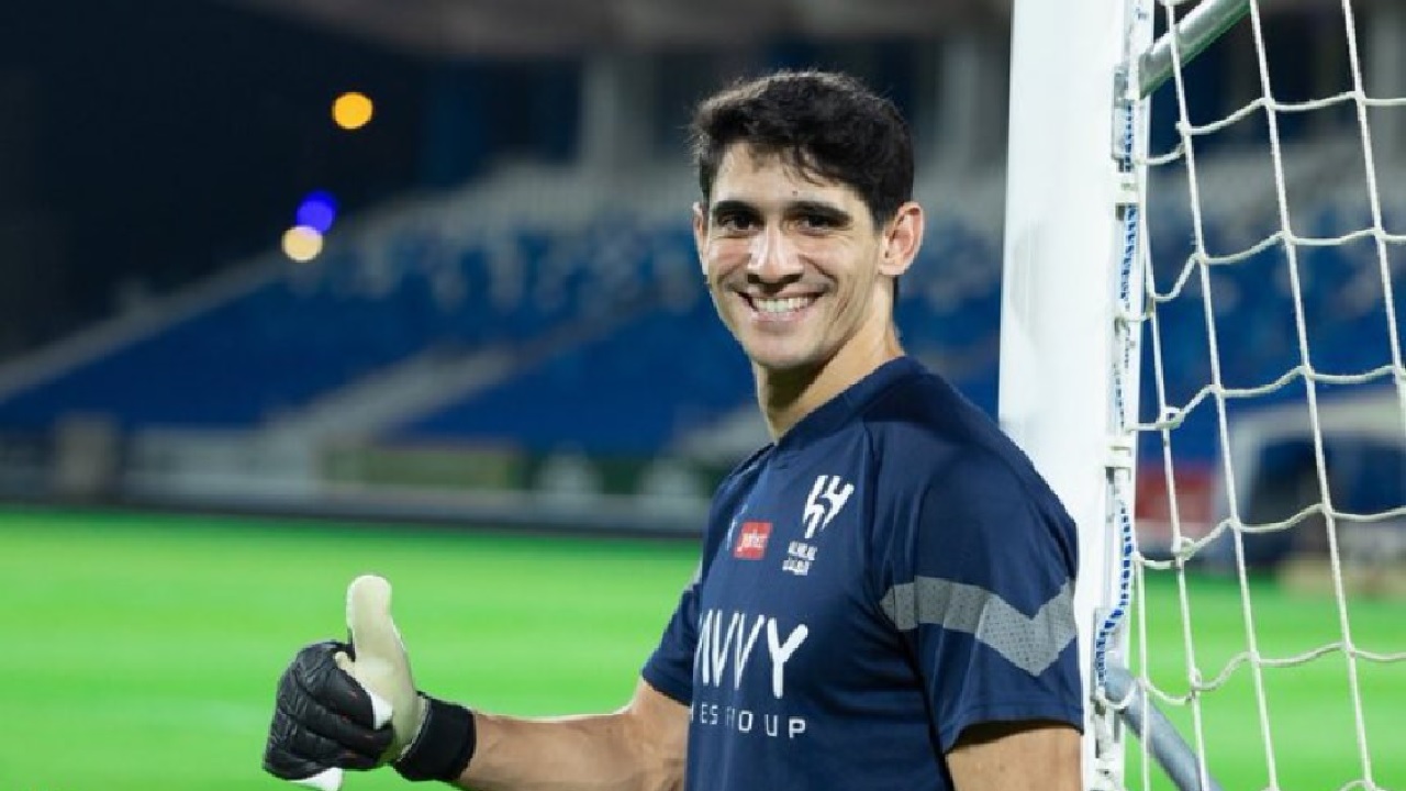 بونو: أحب نادي أمريكا وأحببت قميصه منذ الصغر.. فيديو