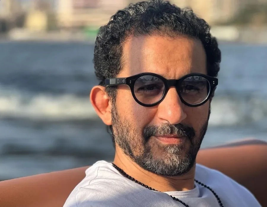 أحمد حلمي يتهم مدير منزله بالنصب عليه