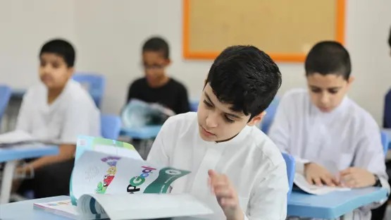 طلاب تعليم الرياض يعودون غدا لاستكمال الفصل الدراسي الثاني