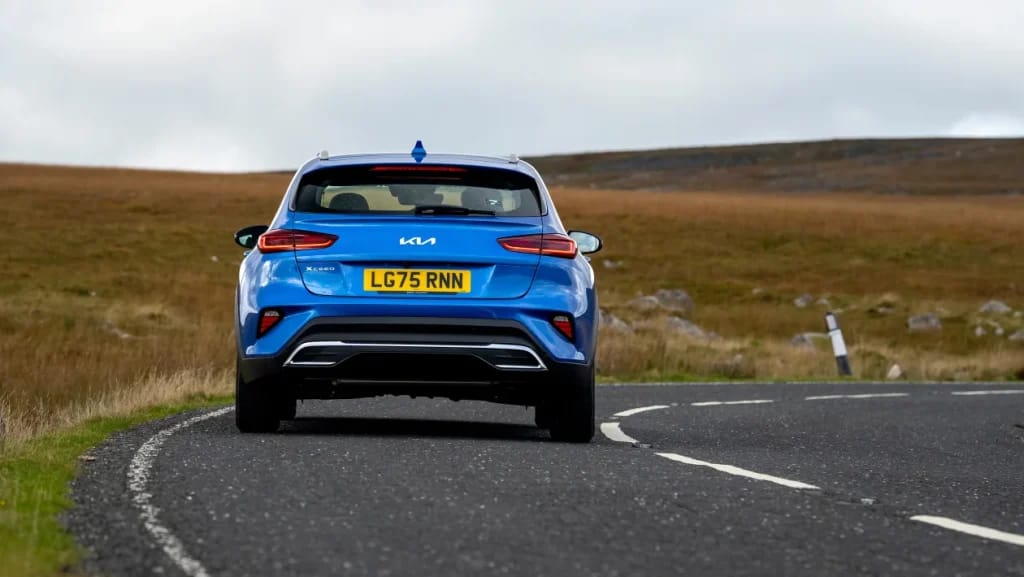 مواصفات كيا إكسيد 2026 في المملكة.. صور