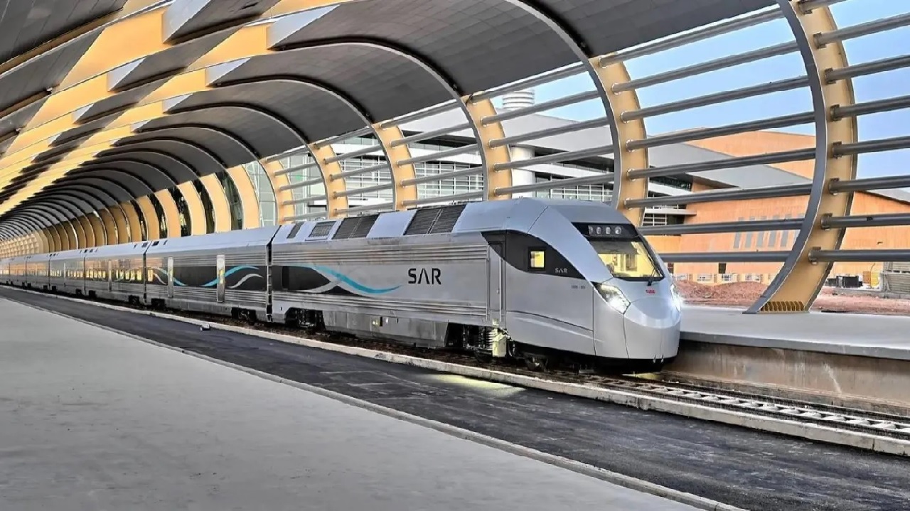 الخطوط الحديدية السعودية توفر وظائف شاغرة