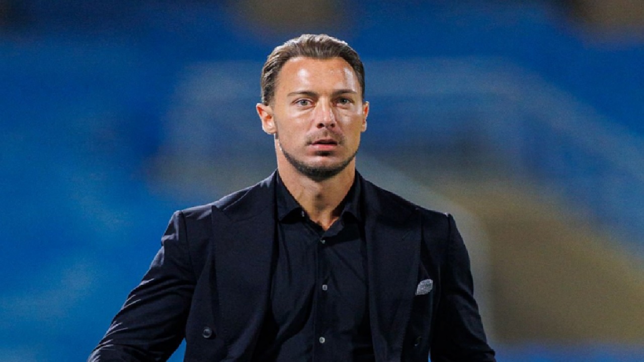 الأهلي يتحرك لتعديل موعد لقاء الدحيل