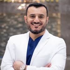 أخصائي: الشاي والقهوة قد يتسببان بسقوط تركيبات الأسنان المتحركة.. فيديو