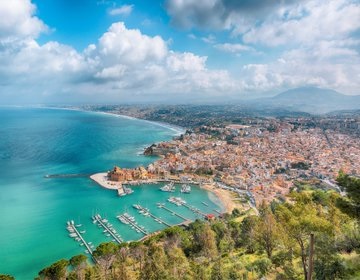 طيران ناس يطلق رحلات مباشرة بين الرياض وأنطاكيا.. صور