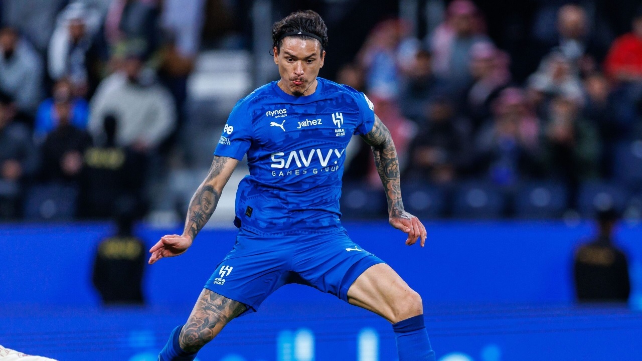 الهلال يطالب الآسيوي برفع الإيقاف عن نونيز