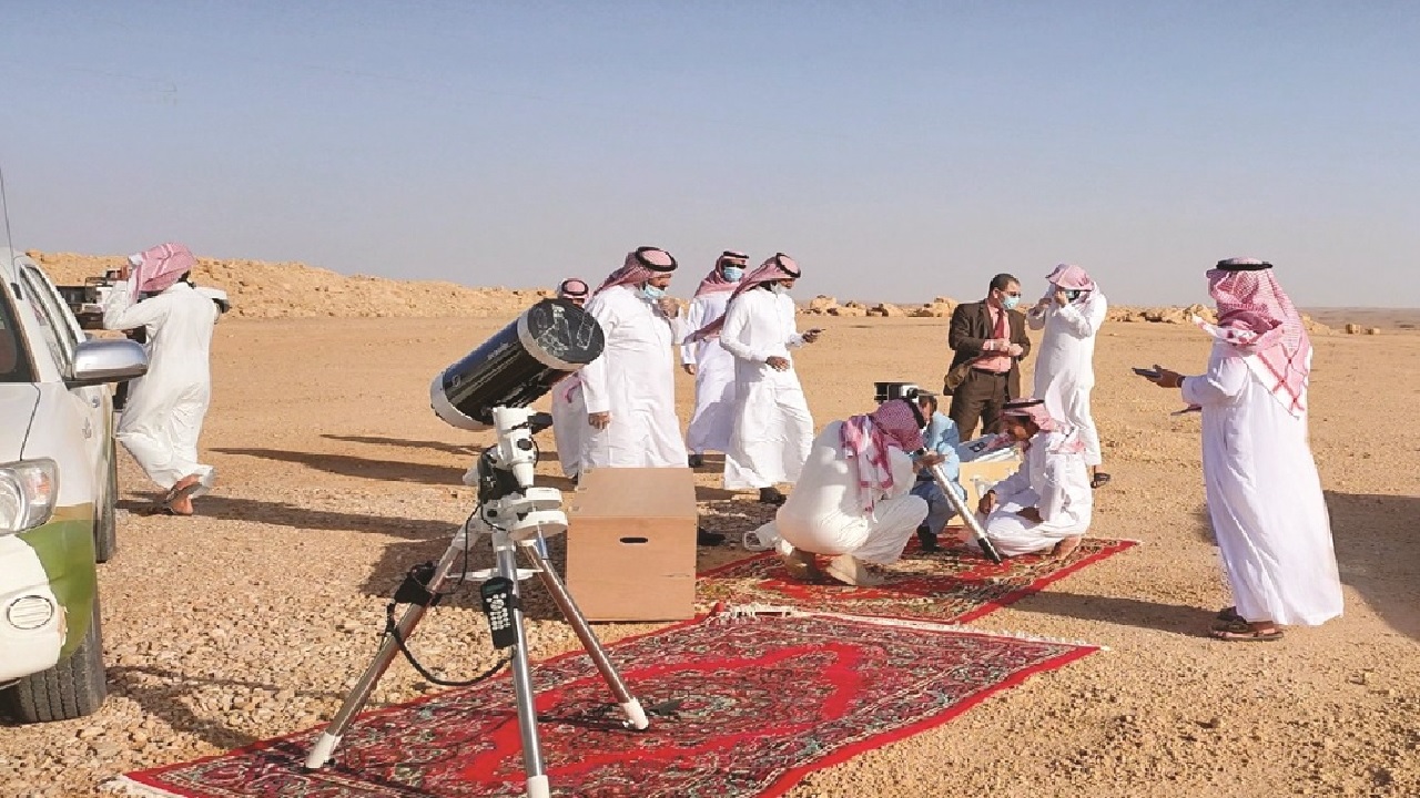 الأرصاد: أجواء غائمة وممطرة أثناء ترائي هلال شوال