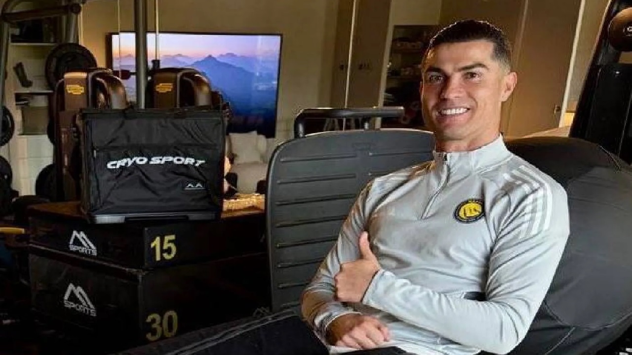 الكشف عن الجهاز المستخدم لعلاج إصابة رونالدو