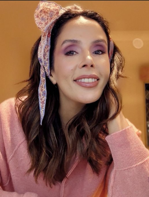 بطلة شارع الأعشى بإطلالة جديدة بعد عملية تجميل الأنف والفك.. صور