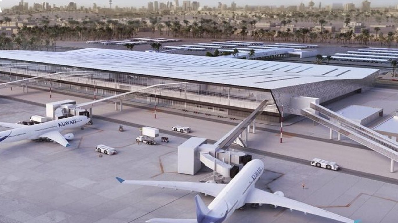 تعرض مطار الكويت الدولي لاستهداف بطائرات مسيرة
