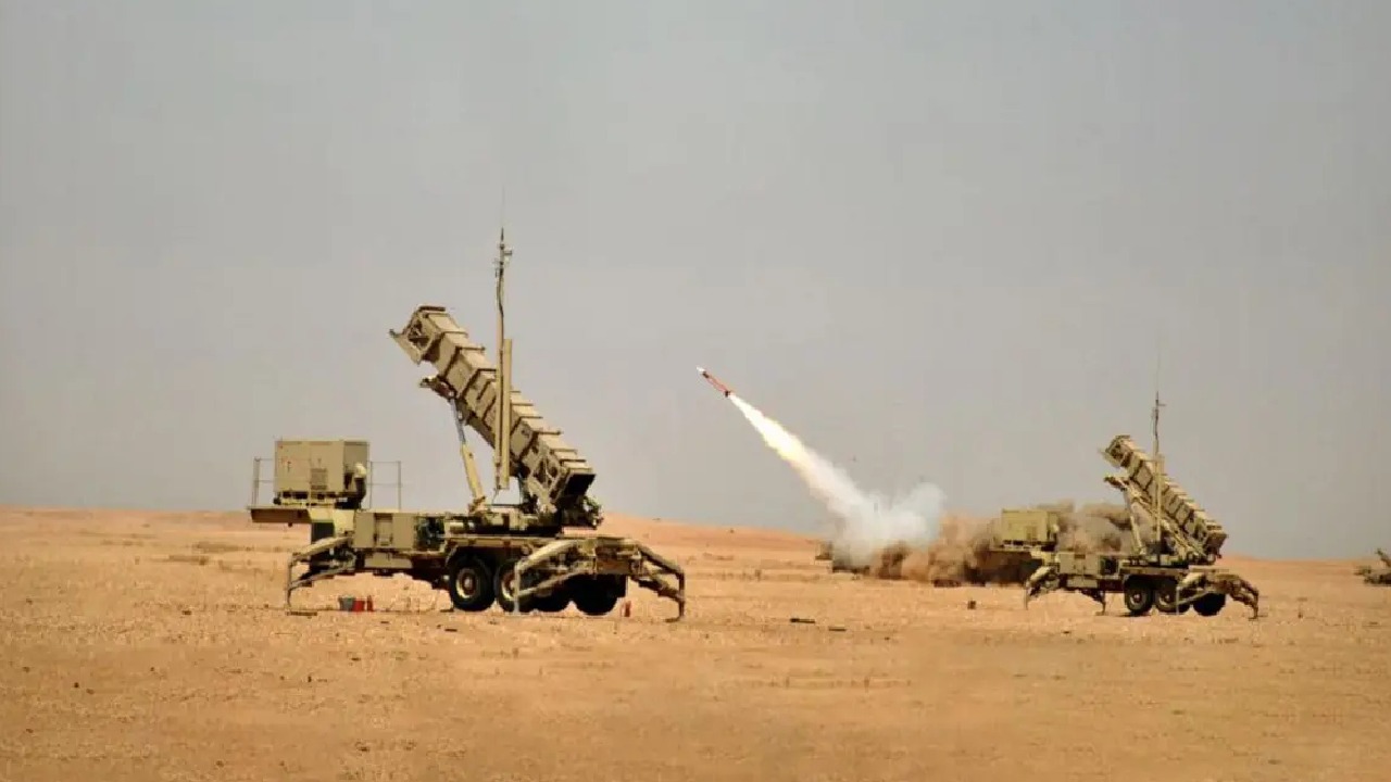 الدفاع: رصد إطلاق 6 صواريخ باليستية باتجاه الرياض