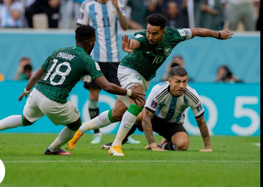 الحريري معلقا على منتقدي سالم الدوسري: جاب لهم إنفصام في الشخصية