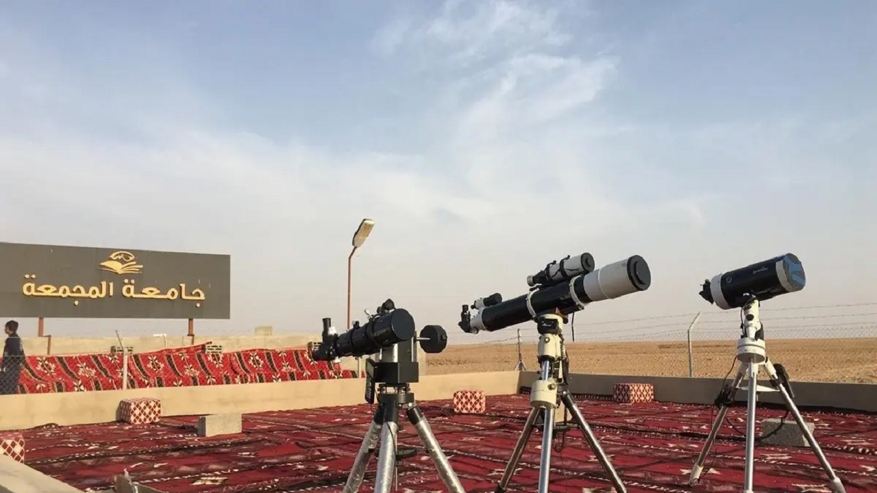 مرصد جامعة المجمعة: رمضان 30 يوما والجمعة أول أيام العيد.. فيديو