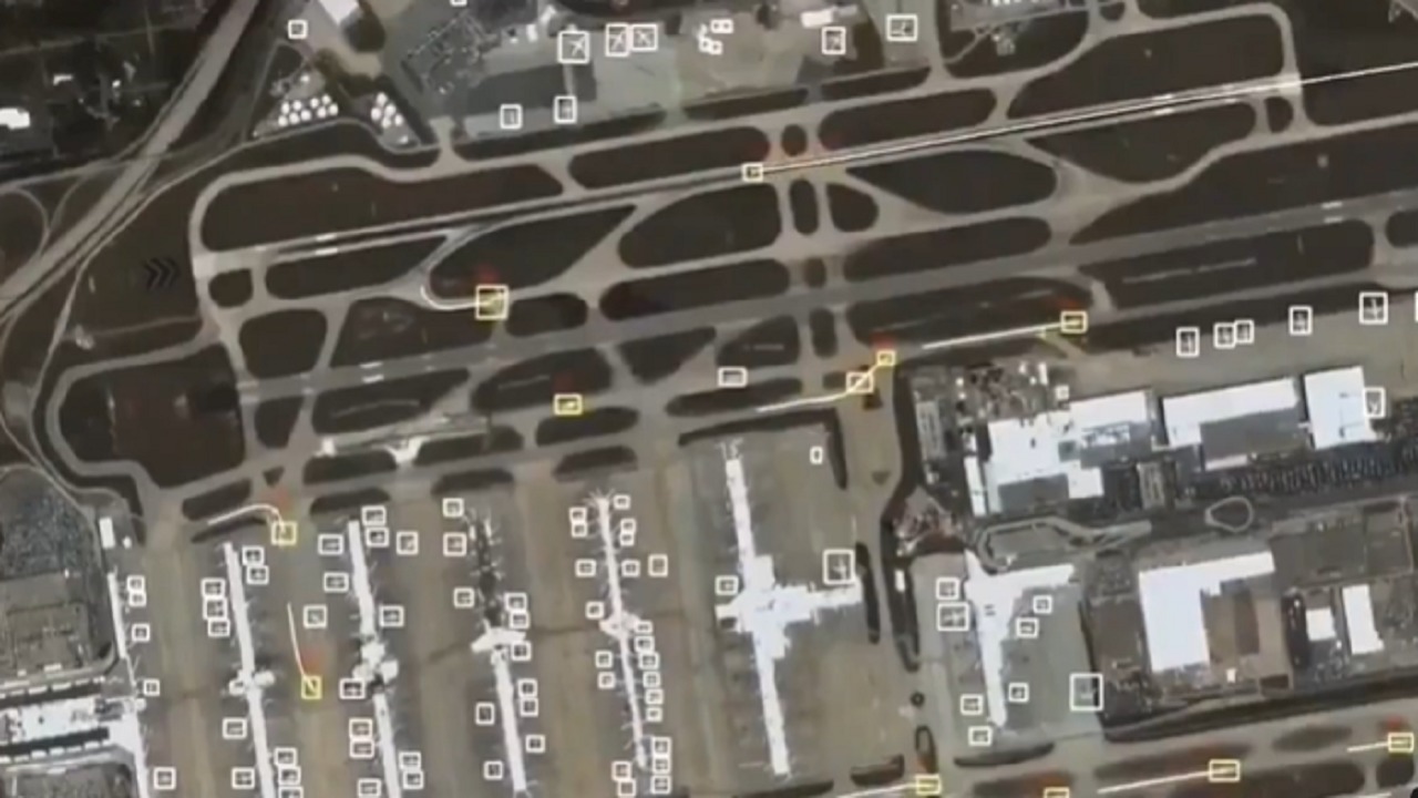 الصين تسجل الحرب الأمريكية على إيران من الفضاء وترصد حركة الطيران الإسرائيلية.. فيديو