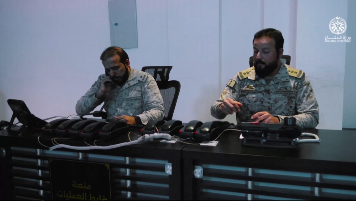 وزارة الدفاع توجه بالإبلاغ عن المشاهدات الجوية المشبوهة عبر توكلنا.. فيديو