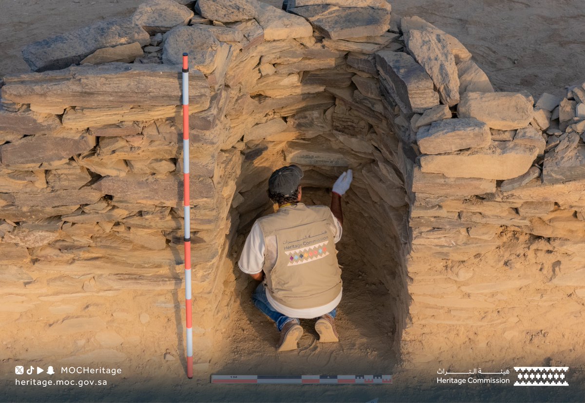 اكتشاف مسجد أثري ومعالم معيشية متكاملة في المخواة.. فيديو وصور