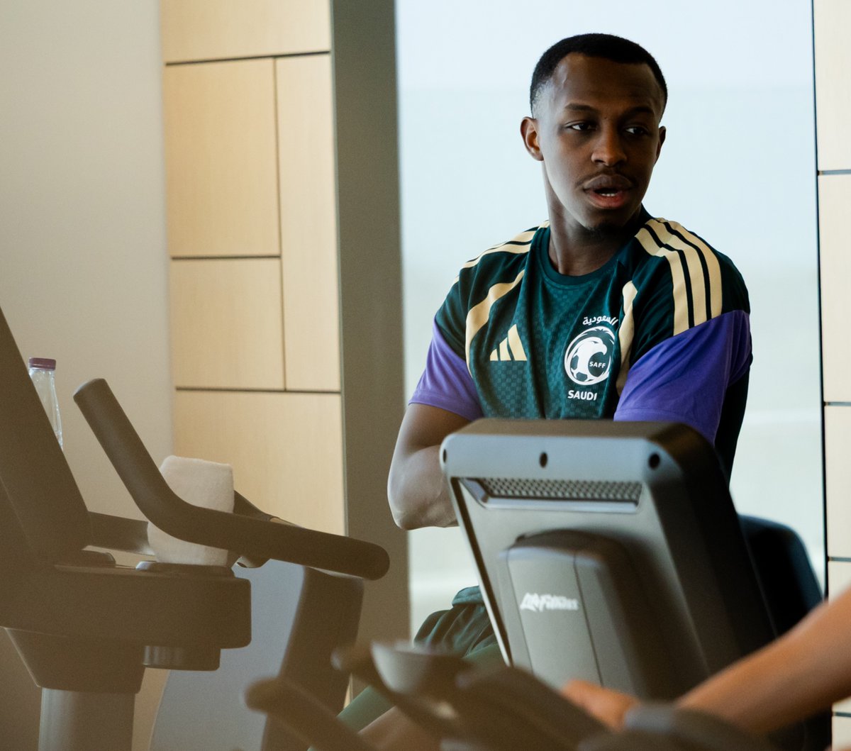 الأخضر يستأنف تدريباته بعد ودية مصر ويستعد للقاء صربيا.. صور