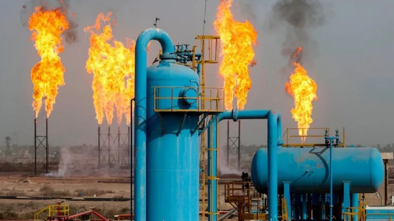 قطر للطاقة توقف إنتاج الغاز الطبيعي بسبب العدوان العسكري