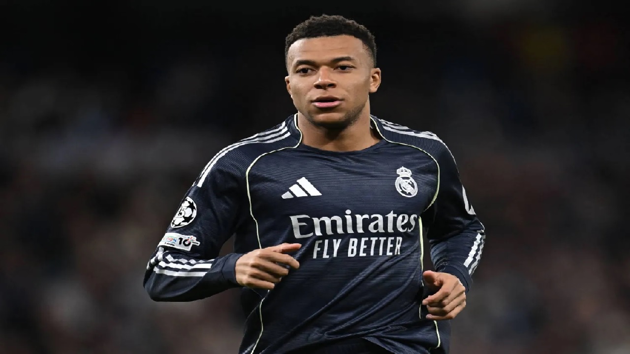 مبابي يقود فرنسا في وديتي البرازيل وكولومبيا