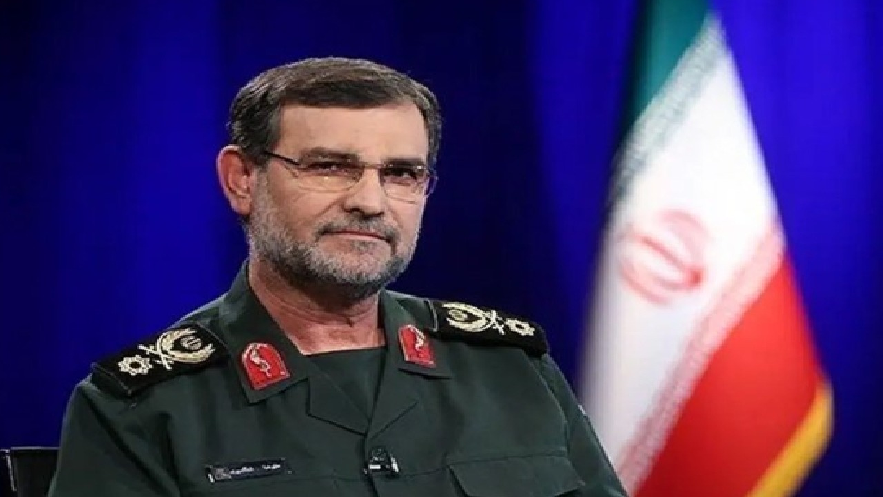مقتل قائد البحرية بالحرس الثوري الإيراني علي رضا تنكسيري