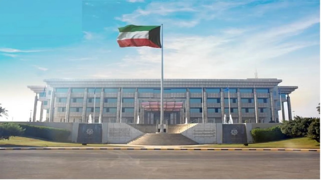 الكويت تحبط مخططًا إرهابيًا لحزب الله