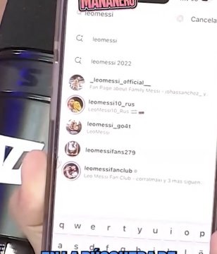 ميسي يصدم ممثلة أرجنتينية ويحظرها لسبب غامض.. صور