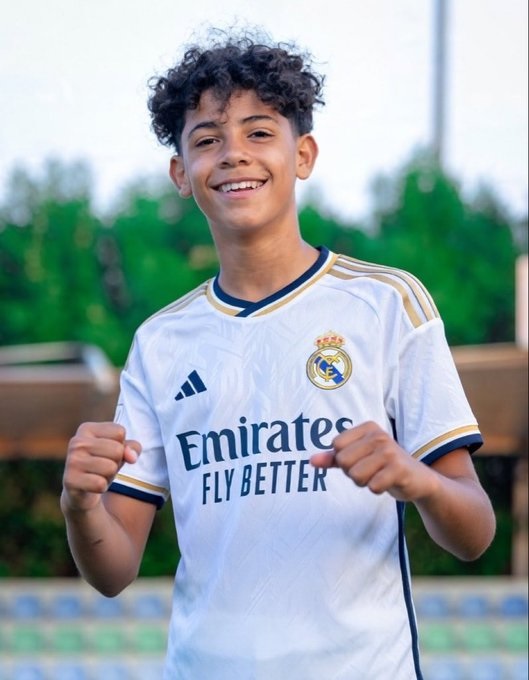 رونالدو جونيور يشارك في تدريبات ريال مدريد تحت 16 عاما