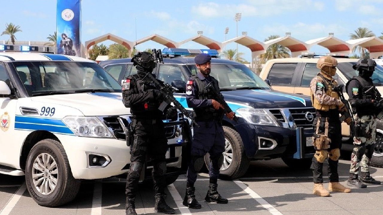 البحرين: ضبط 5 أشخاص لتمريرهم معلومات حساسة للحرس الثوري الإيراني