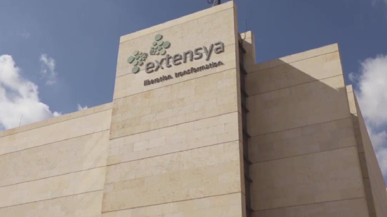شركة إكستنسيا تطرح 200 وظيفة شاغرة