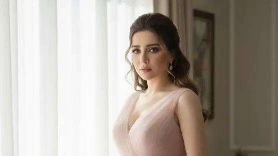 مي عز الدين تخضع لعملية جراحية عاجلة