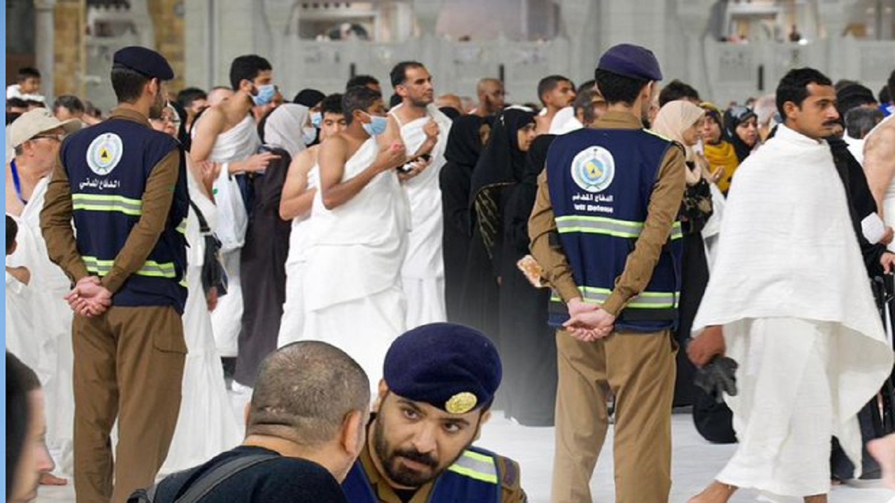 إمارة مكة: الدفاع المدني ينفذ خطط انتشار بالحرمين وأخرى لمواجهة الكوارث