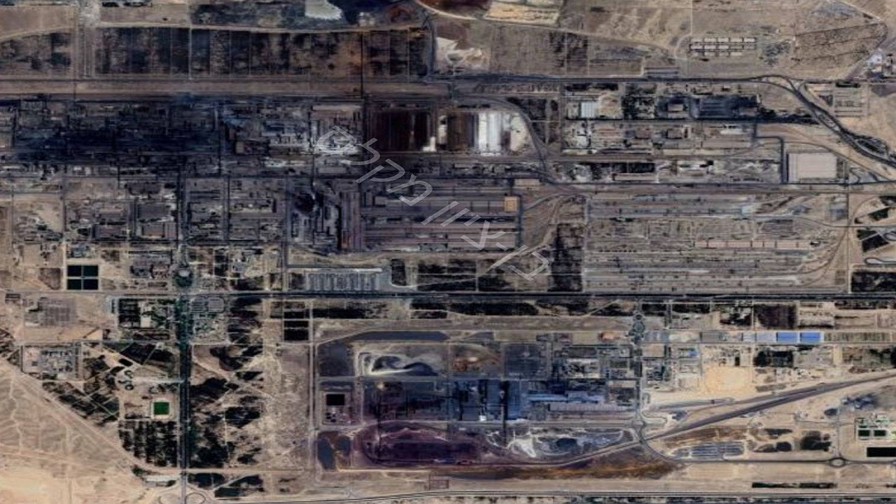 مصانع إنتاج هياكل الصواريخ بإيران تحولت إلى رماد.. صور