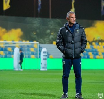 الاتحاد السعودي يتحرك لاختيار بديل رينارد