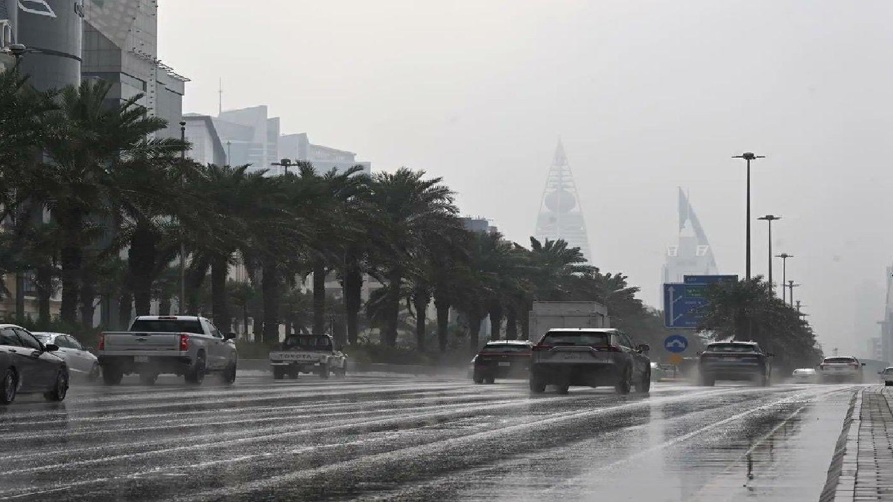 الأرصاد تحذر من ظواهر جوية متعددة مصاحبة للأمطار