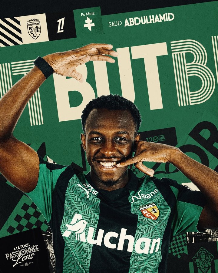 جمهور لانس يهز المدرجات بالهتاف لسعود عبدالحميد.. فيديو