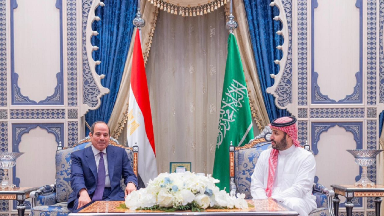 سمو ولي العهد والرئيس المصري يبحثان تطورات الأوضاع الإقليمية