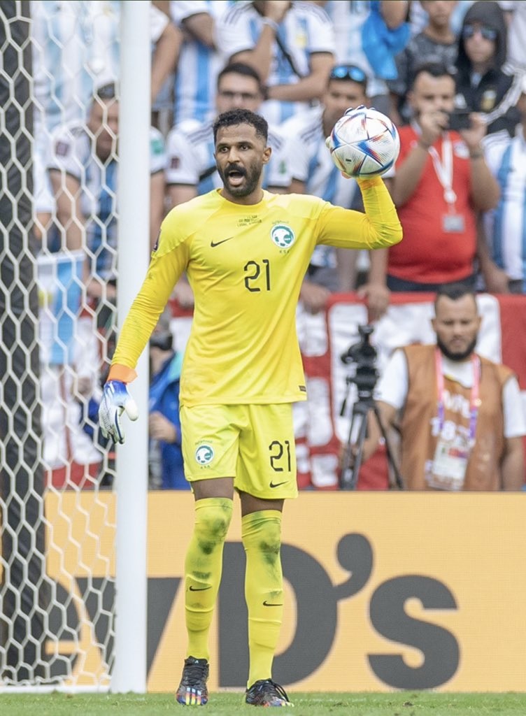 رينارد يستبعد العقيدي ويعتمد العويس أمام صربيا