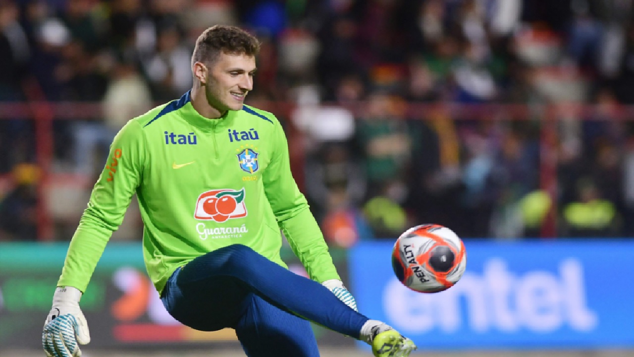 إصابة أليسون تمنح بينتو فرصة ثمينة مع البرازيل