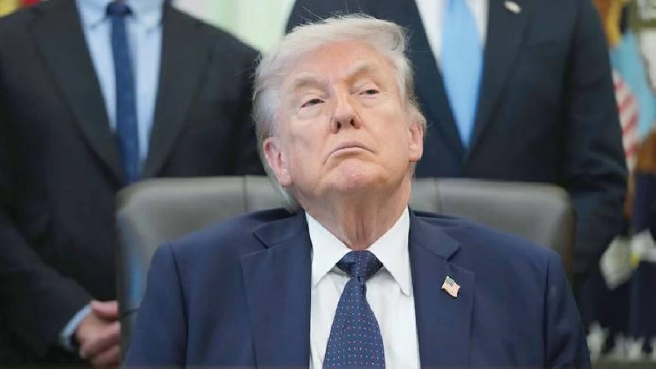 ترامب يلغي زيارة مبعوثيه إلى باكستان