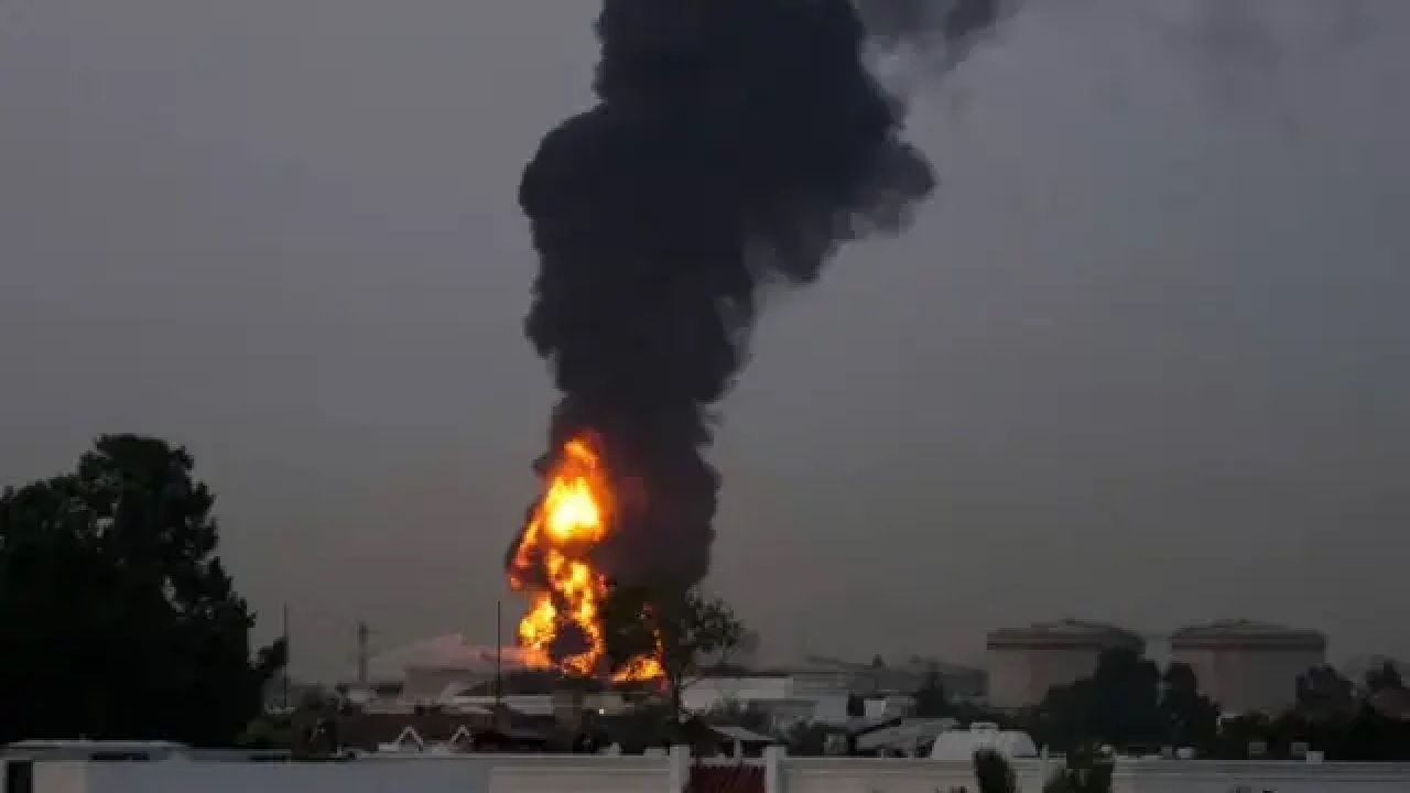 مصرع وإصابة 3 مصريين جراء استهداف منشآت غاز بالإمارات