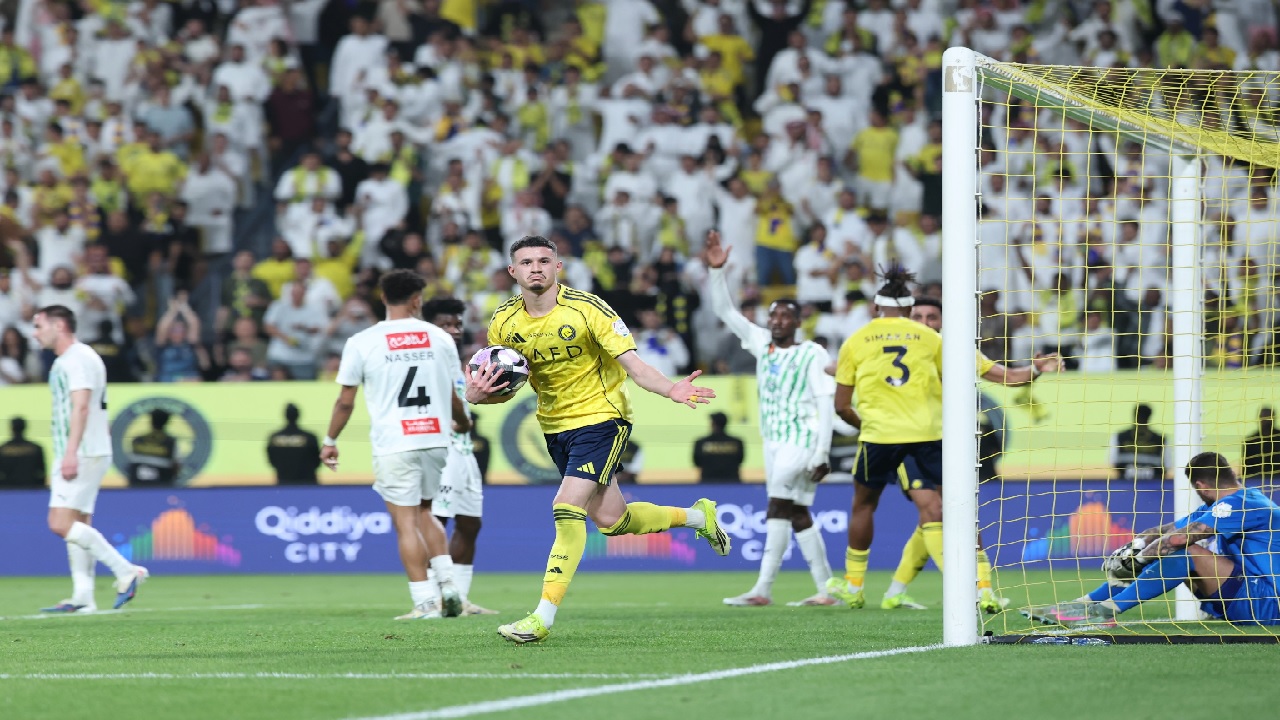 النصر يكتسح النجمة بخماسية..فيديو