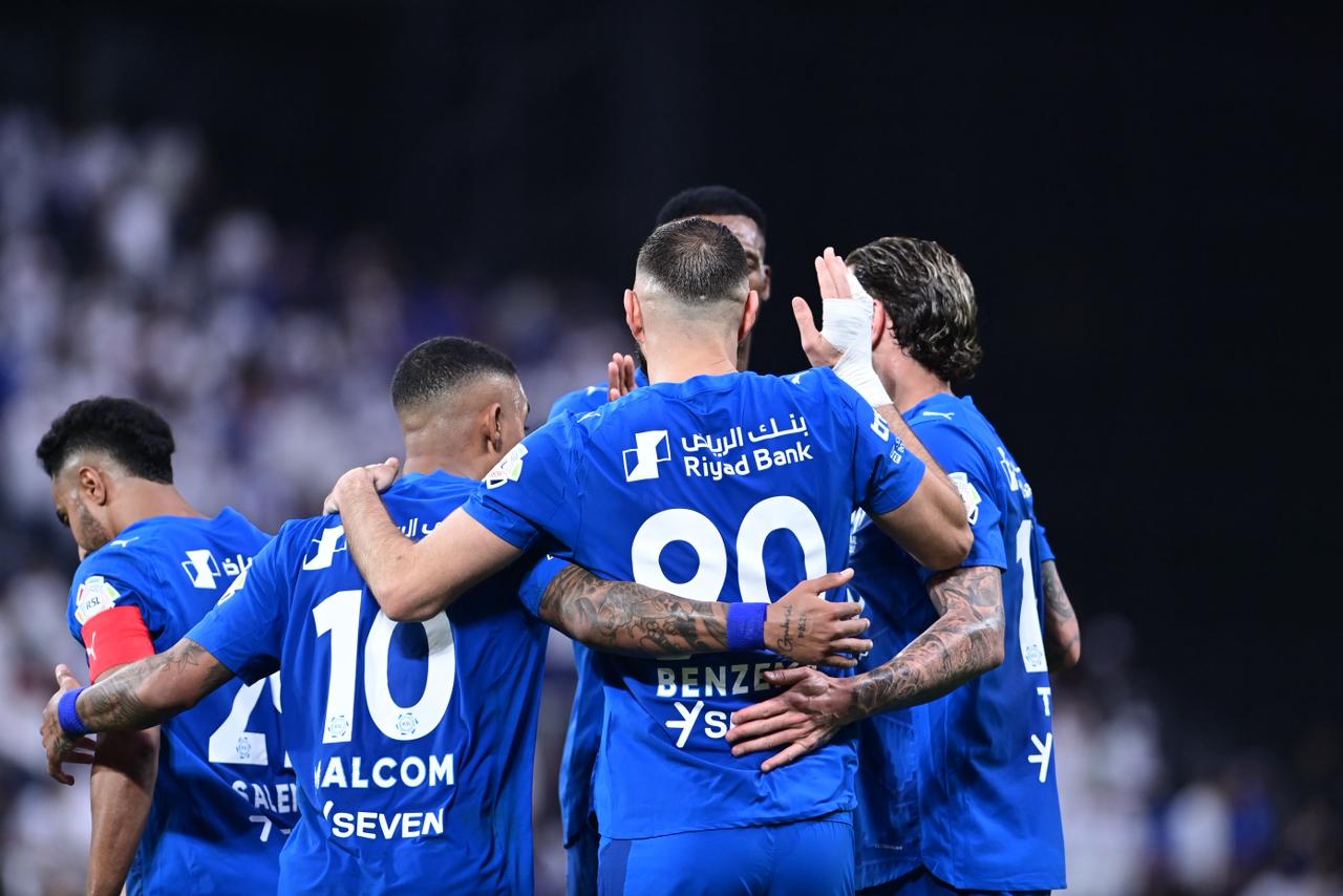 الهلال يمطر شباك الخلود بسداسية..صور