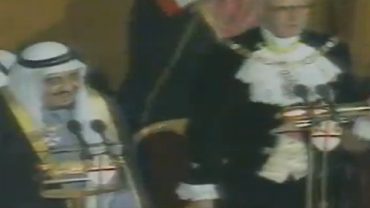 لقطات تاريخية للملك فهد في حفل عشاء بلندن.. فيديو