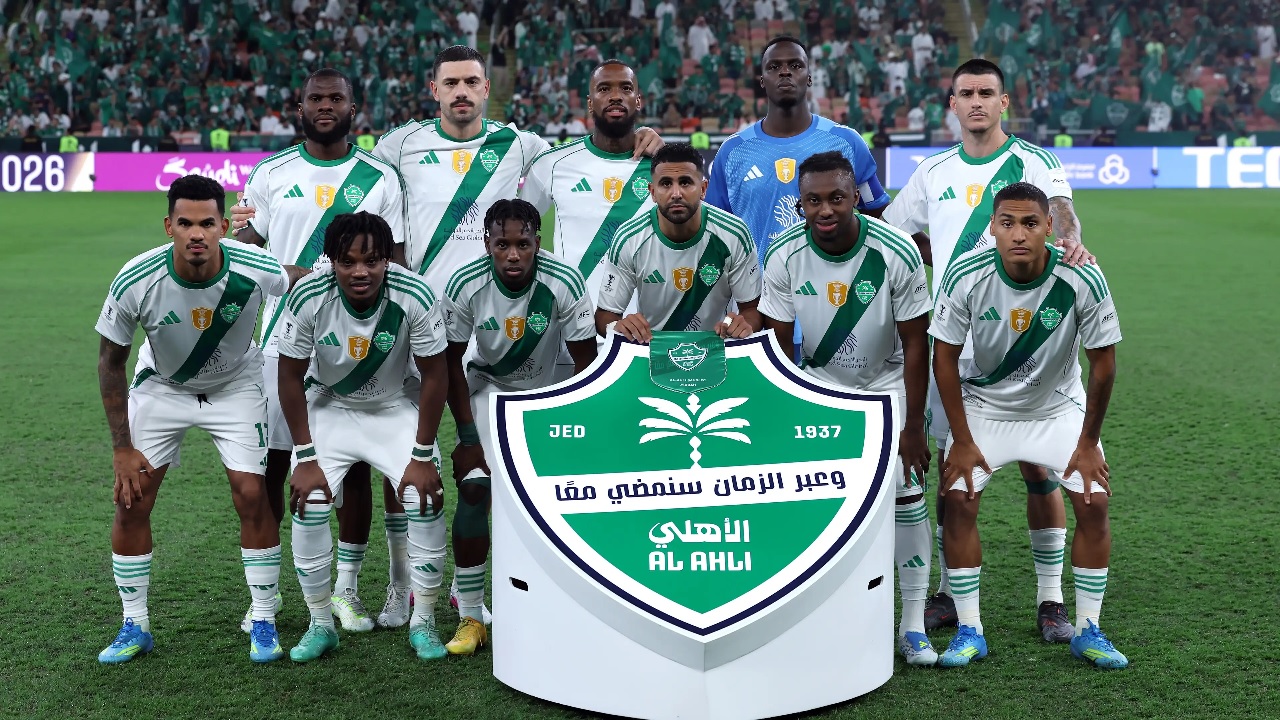 يايسله يستقر على تشكيل الأهلي لمواجهة ماتشيدا