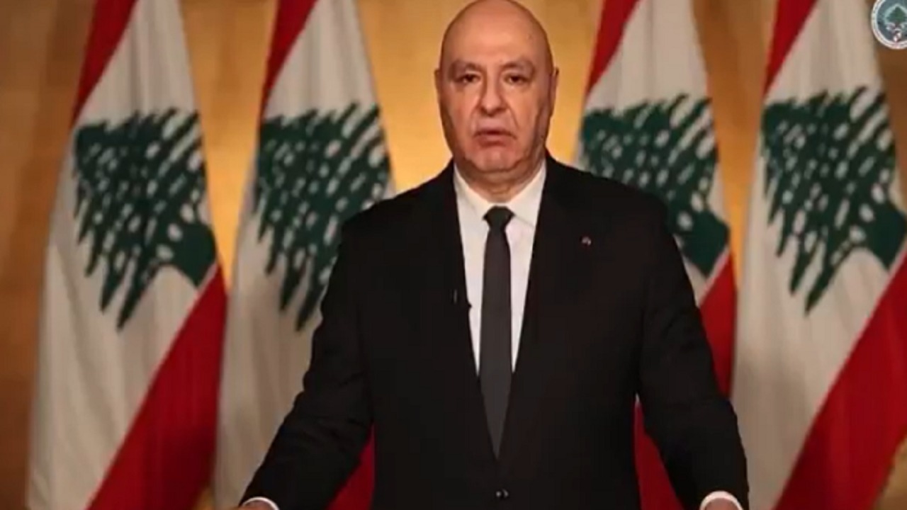 عون يوجه الشكر للمملكة لمساهمتها في وقف إطلاق النار في لبنان.. فيديو